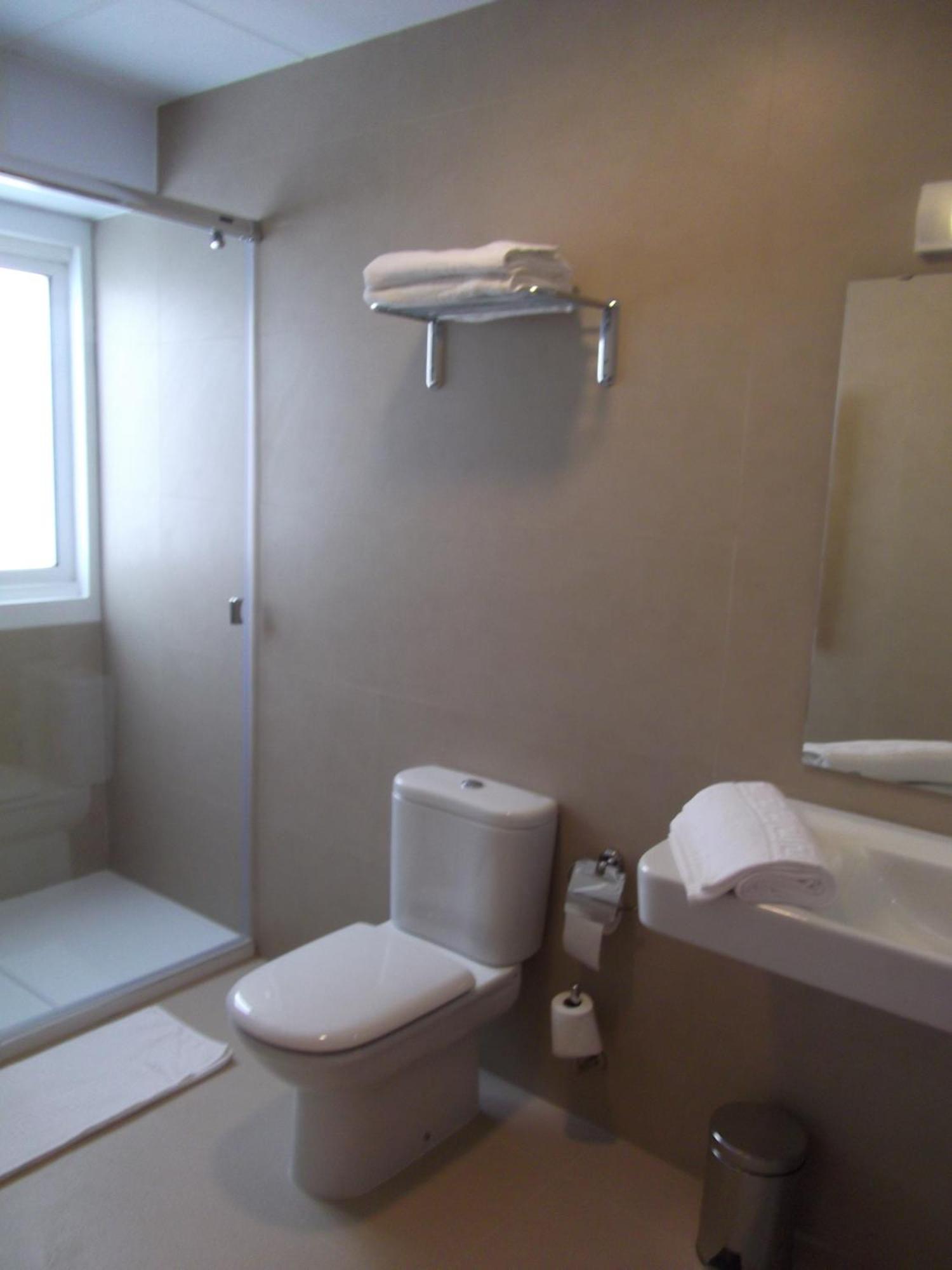 Hotel Mediterrani Express Калелья Экстерьер фото